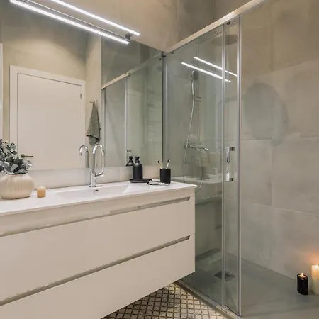 Halite - 2 Bedrooms, Terrace, And Balcony In Gracia *