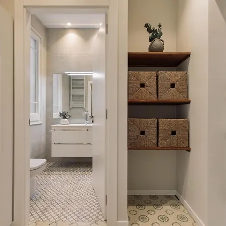 Apartment Halite - 2 Bedrooms, Terrace, And Balcony In Gracia Barcelona