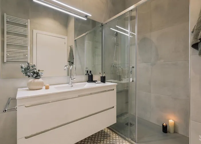 Halite - 2 Bedrooms, Terrace, And Balcony In Gracia *